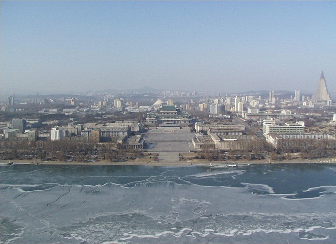 COR ryugyong-hotel-tower-4